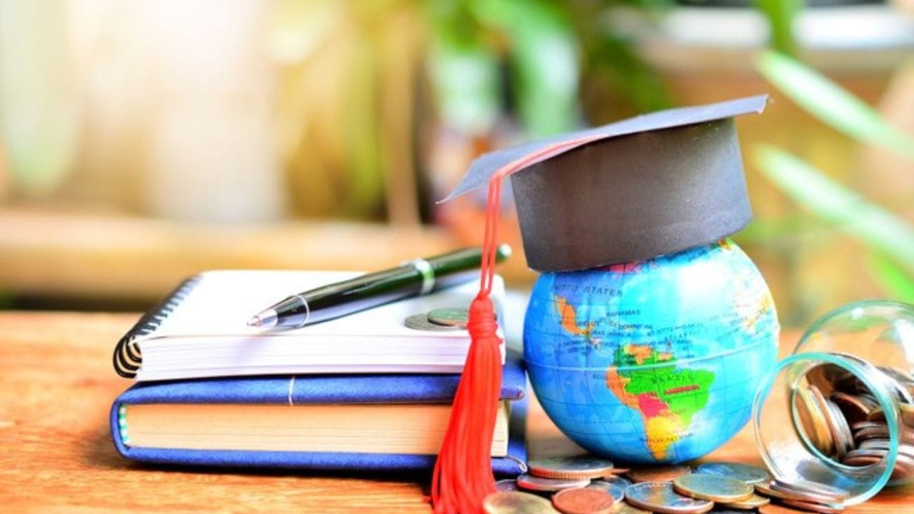 Scholarships, students, abroad