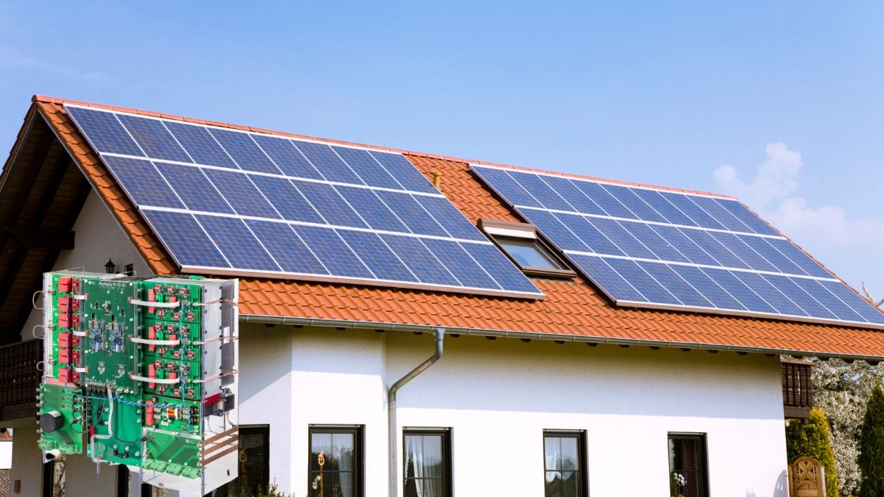 Descoberta inovadora no campo da energia solar com o lançamento de um novo inversor solar de média tensão, oferecendo soluções avançadas para projetos em larga escala