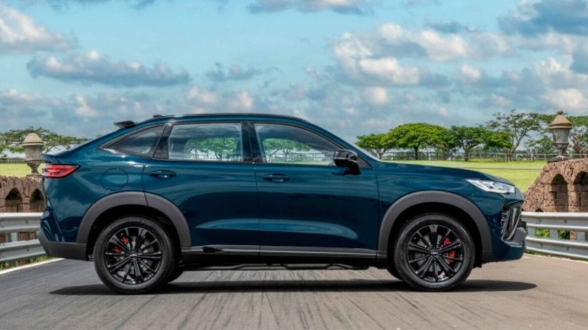 GWM Haval H6 GT chega ao Brasil: faz 25 km por litro com motor a gasolina turbo e dois motores elétricos