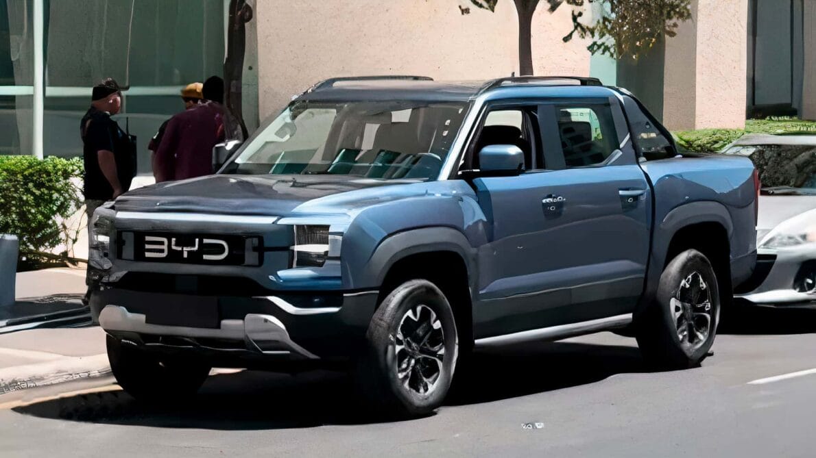 For R$ 144 thousand, the new hybrid pickup BYD Shark arrives in Brazil
