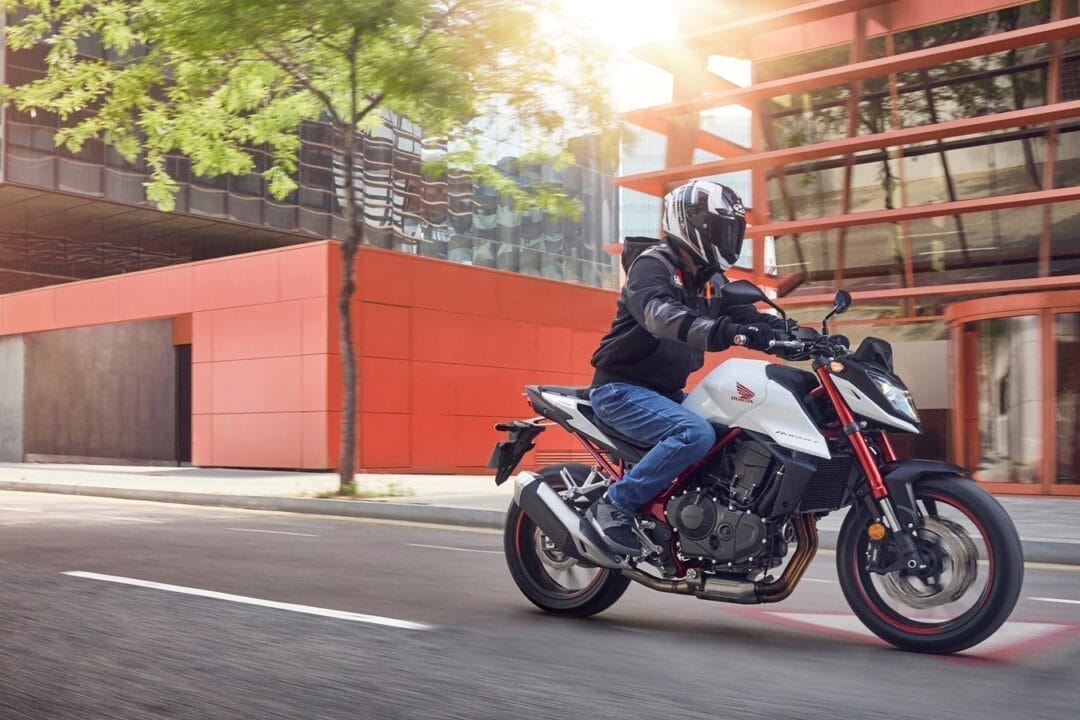 hornet - honda - cb 750 hornet - hornet 2024