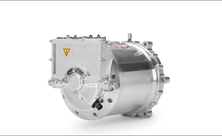 New engine with 952 hp fits inside a school backpack, weighs a mere 41 kg, and can change the global automotive industry!