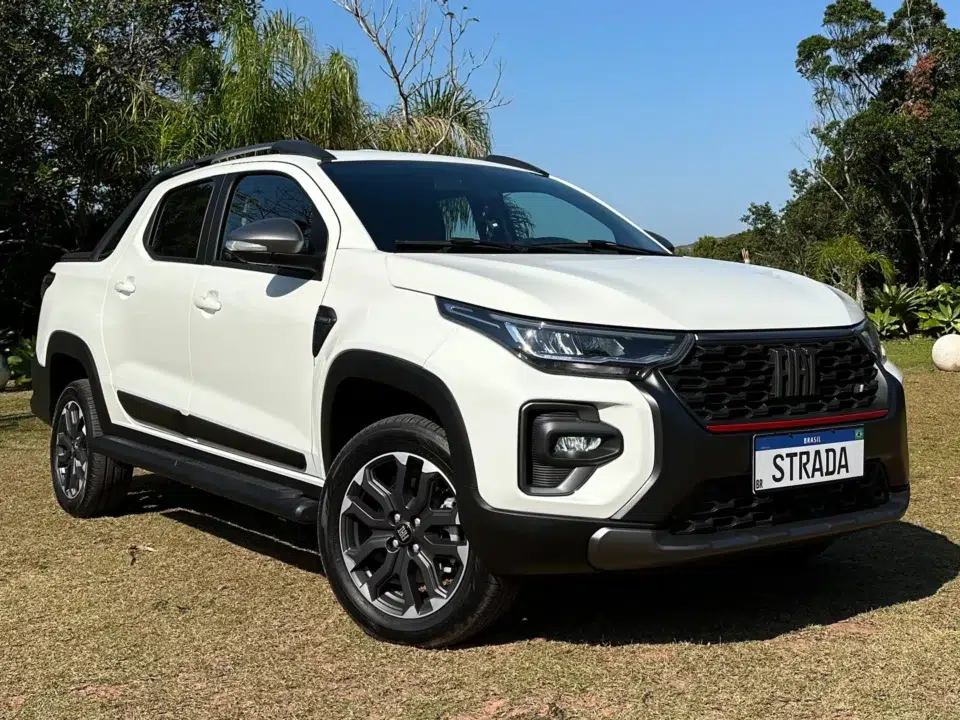 Compact pickup - volkswagen - volks - fiat - saveiro - fiat - strada - fiat strada - saveiro robust