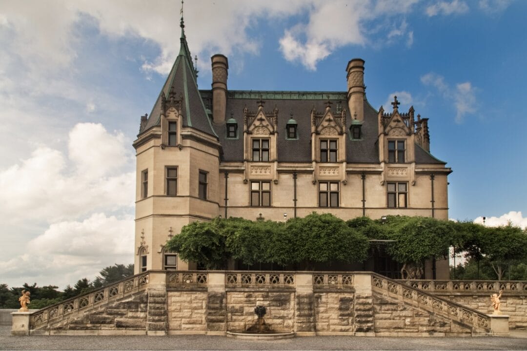 richest family in the world - fortune - Vanderbilt family