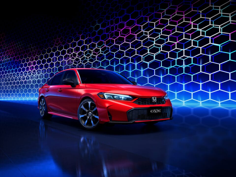 Honda Civic 2025 arrives in the market with a new engine, achieving more than 21 km per liter and challenging Cruze, Jetta, and Corolla