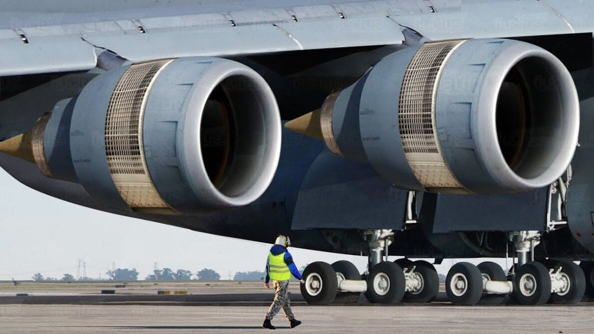 Esses motores da Força Aérea dos EUA são tão poderosos que podem parar uma aeronave de 420 toneladas