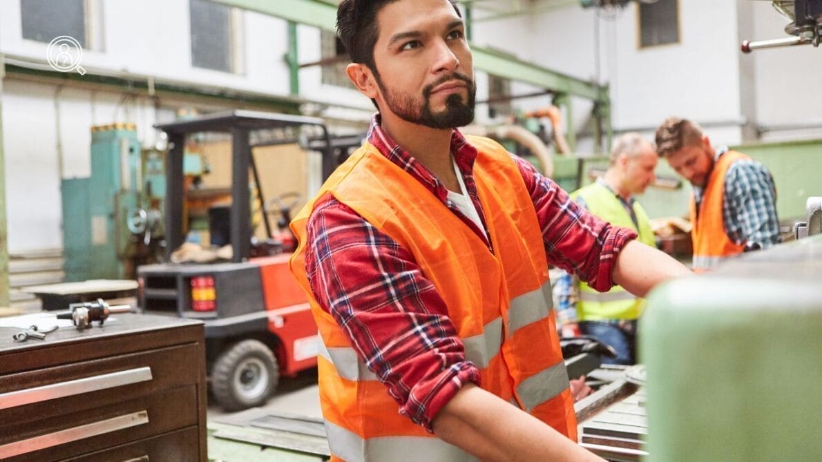 Inpasa Brasil abre diversas vagas de emprego com salário inicial de R$2 mil; Oportunidades para motorista de caminhão, operador de máquinas, pedreiro e mais