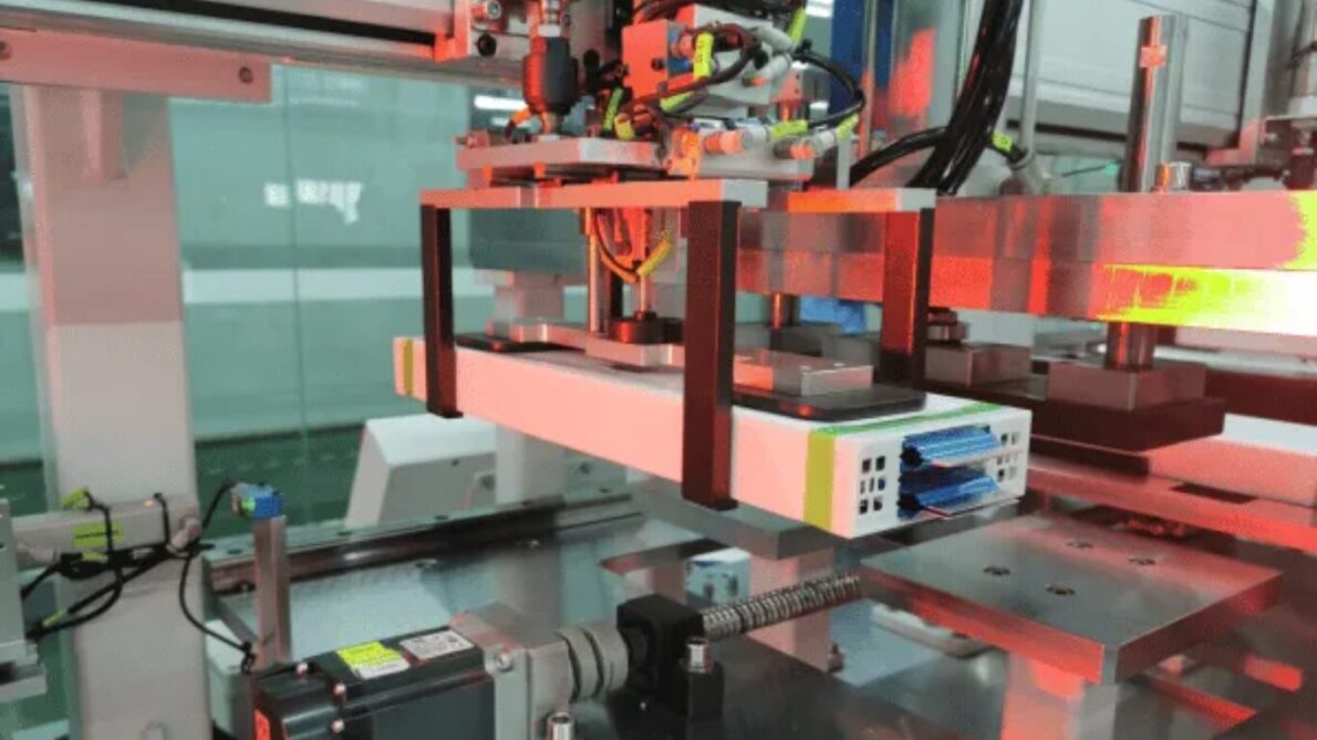 batteries”, “factory”, “santa catarina”, “energy”, "eikto"