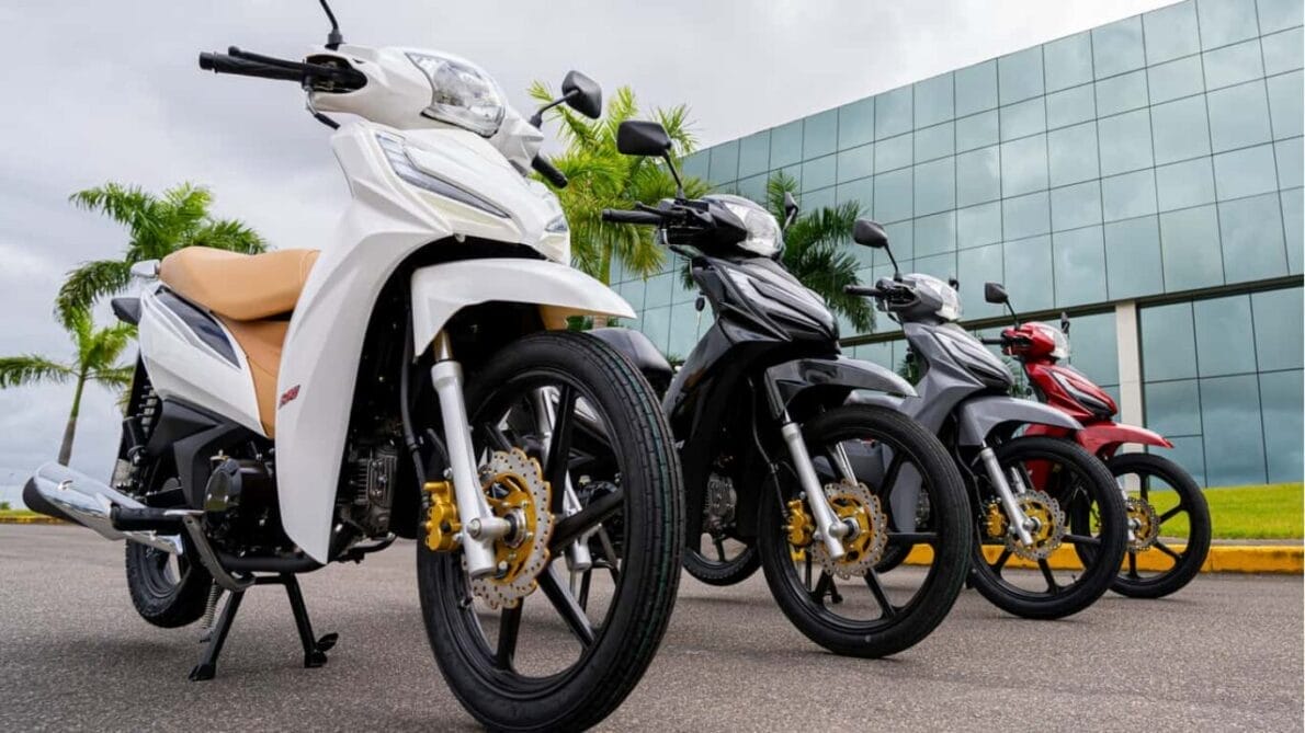 “shineray”, “biz”, “scooter”, “rio 125”, “shineray rio 125”, “honda”