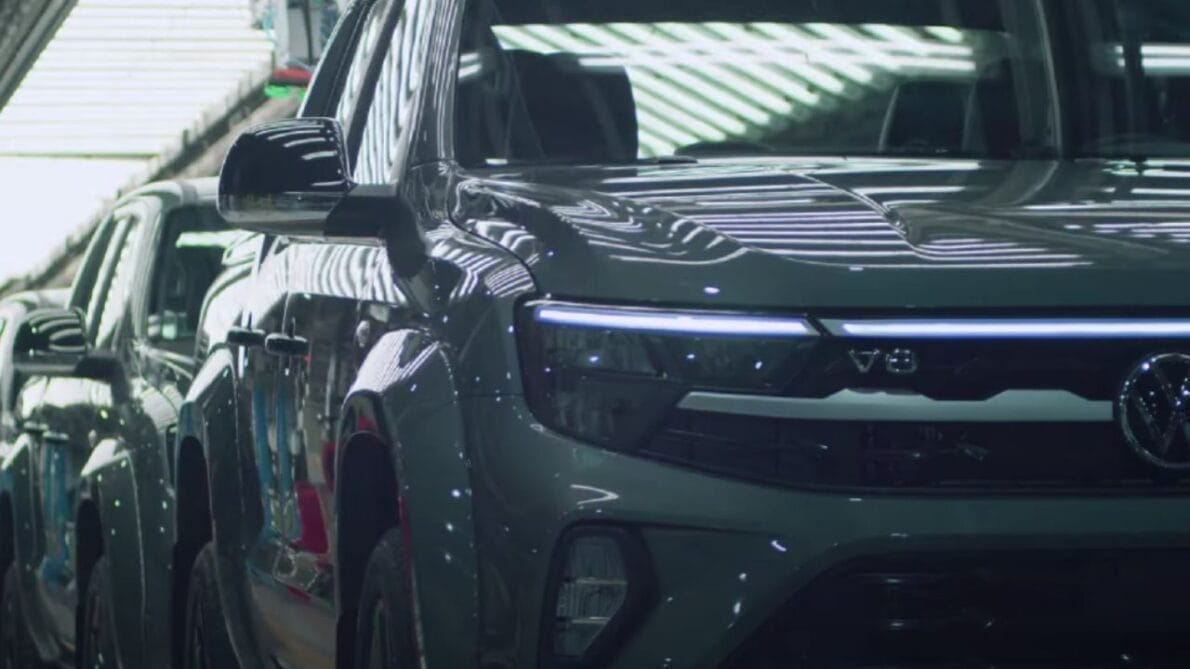 Volkswagen Finally Revealed The Long-Awaited New Volkswagen Amarok 2025. With An Updated Design And A Promise To Continue Dominating The Roads For Many Years, This Pickup Arrives Full Of News.