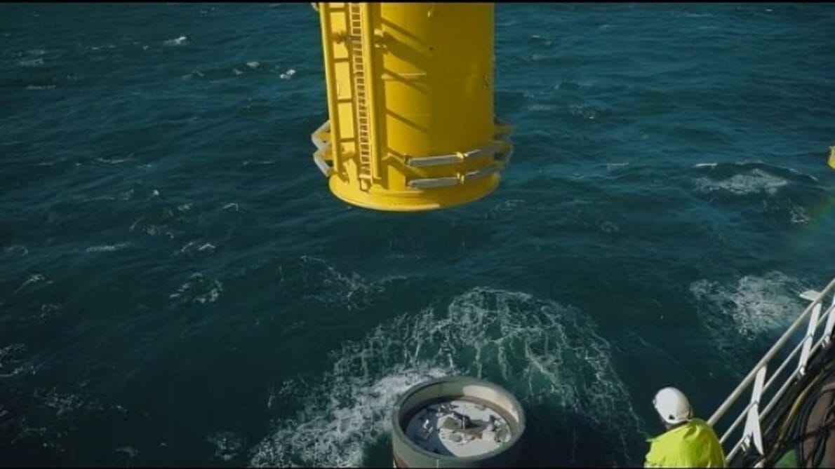 Offshore wind energy has emerged as a promising renewable energy source, offering significant advantages over its land-based counterpart. However, installing wind turbines at sea faces a series of unique and complex challenges.