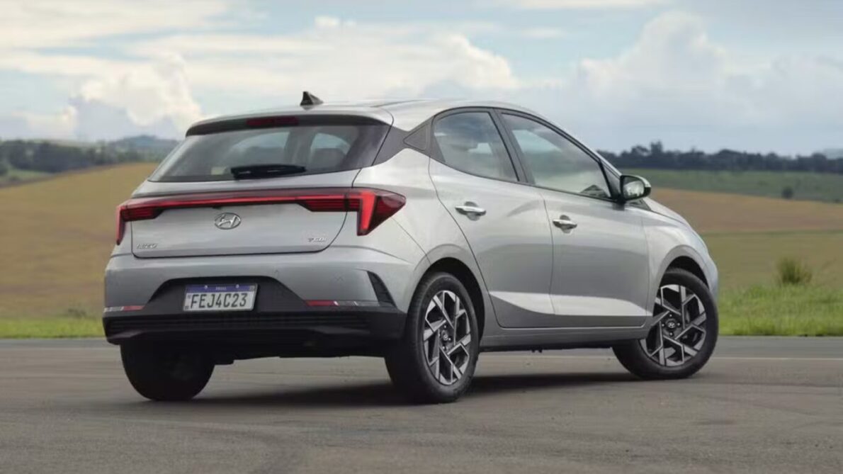 hb20 2025 - hyundai - eco-friendly car