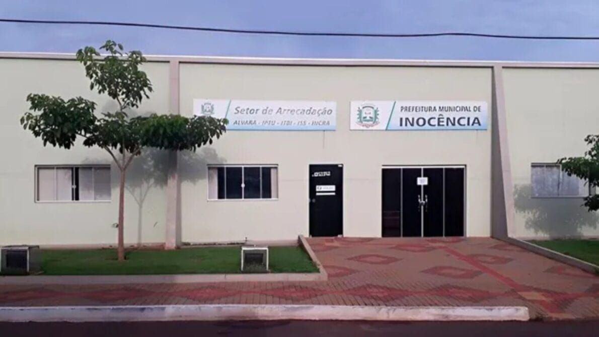 public contest”, “selective process”, “contest”, “city hall contest”