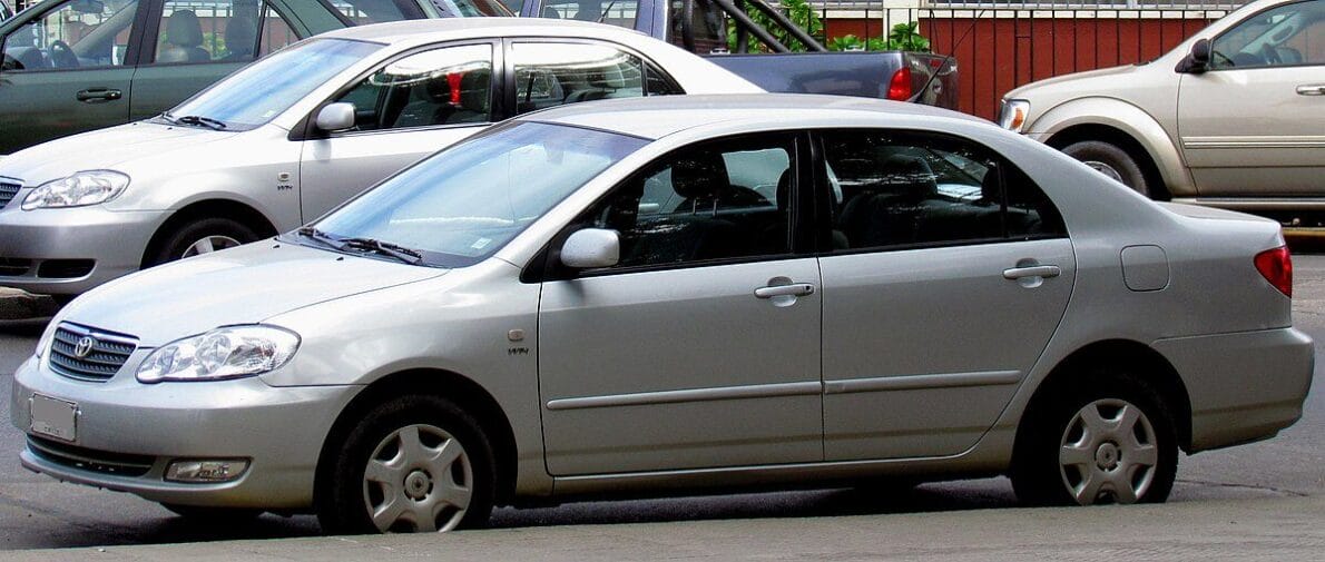  Corolla XLi 1.6 2006. (Image: reproduction)
