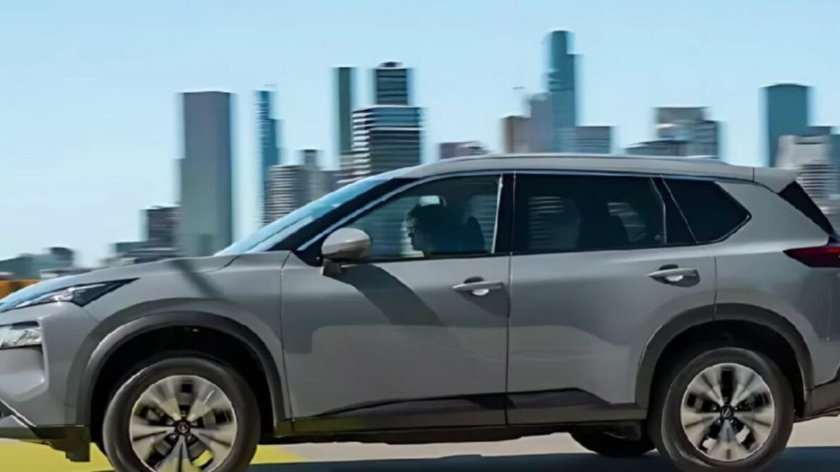 The new Nissan X-Trail is arriving in Brazil, ready to rival the Compass and the BYD Song Plus. Check out everything about this launch!