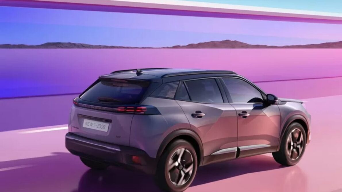 “suv”, “peugeot”, “electric vehicle”, “e-2008 2025”, “electric suv”
