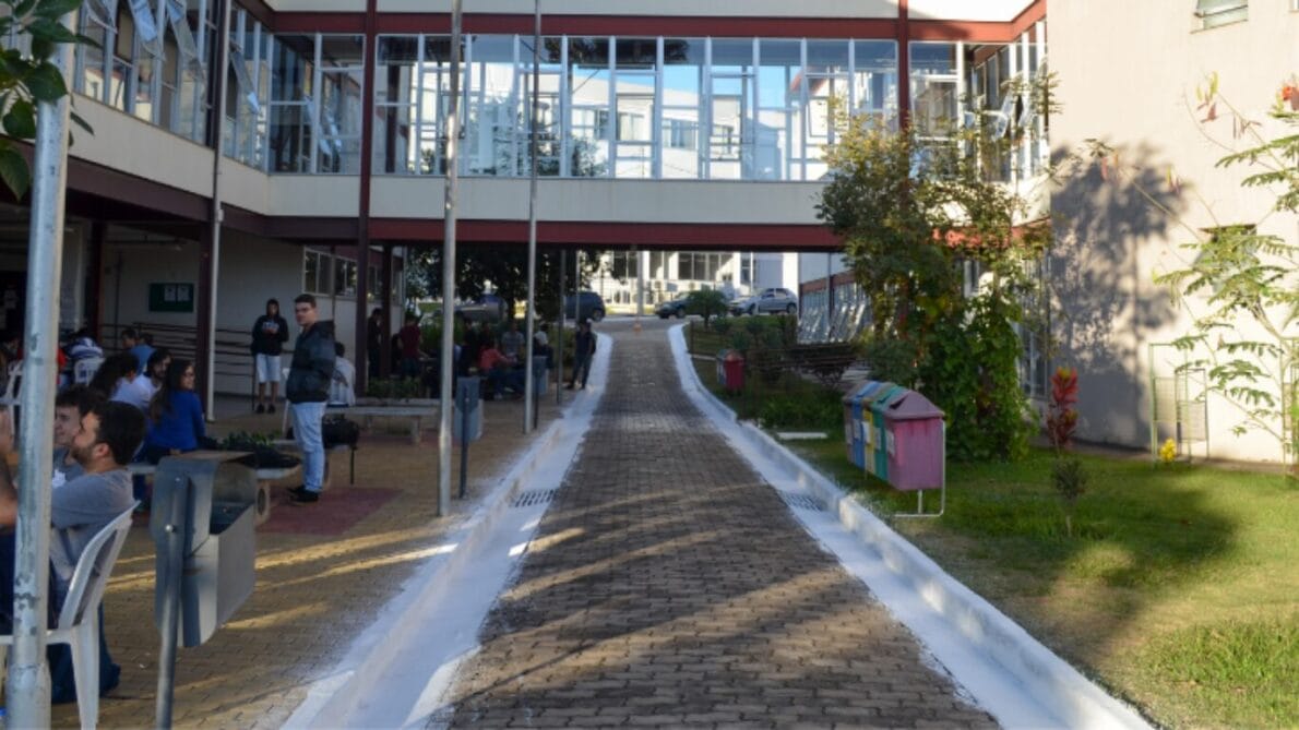 “curso”, “curso gratuito”, “curso online”, “UFOP”