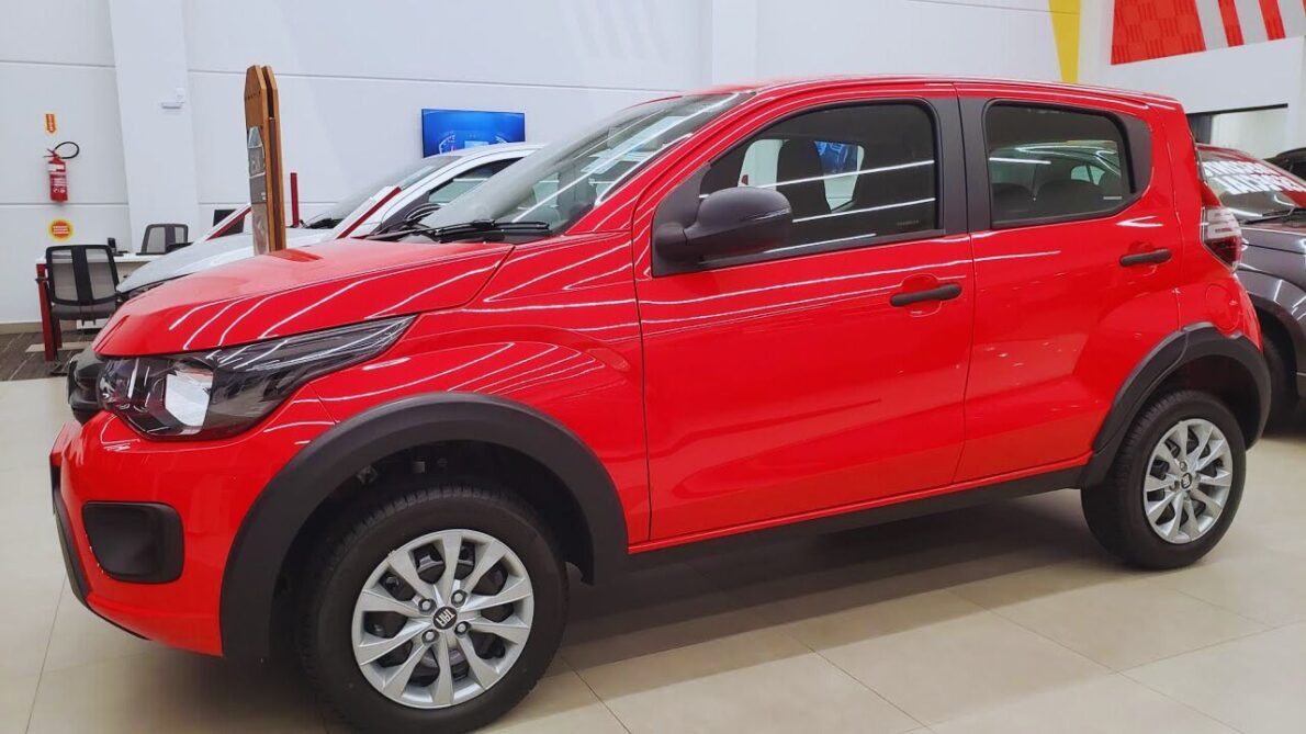 The Cheapest NEW CAR In Brazil! Fiat Mobi Like 2025 Has Fire Evo Engine And Impresses Brazilians With Its Consumption