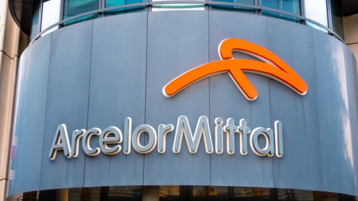 “jobs”, “luxembourg”, “euro”, “arcelormittal”