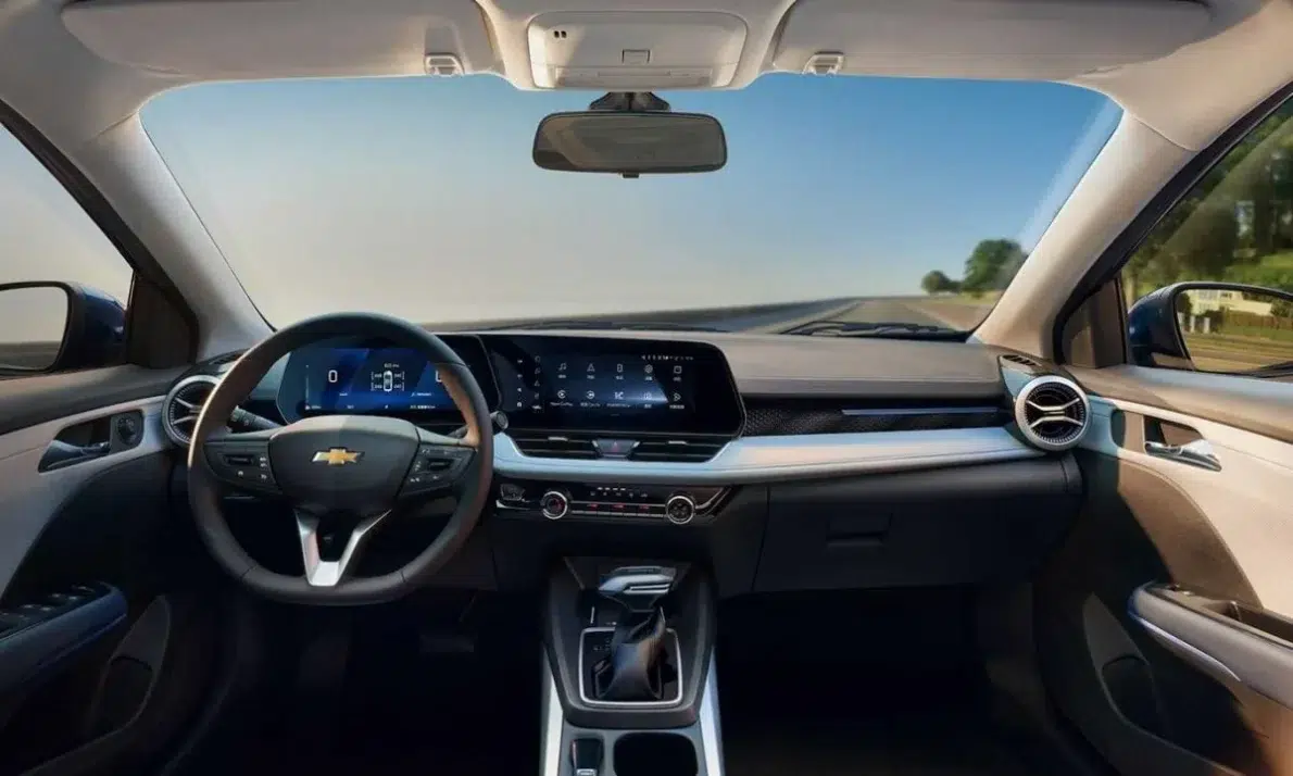 The New Monza Hybrid 2025 from Chevrolet Arrives to Take Down the Virtus and Corolla in the Compact Sedan Segment