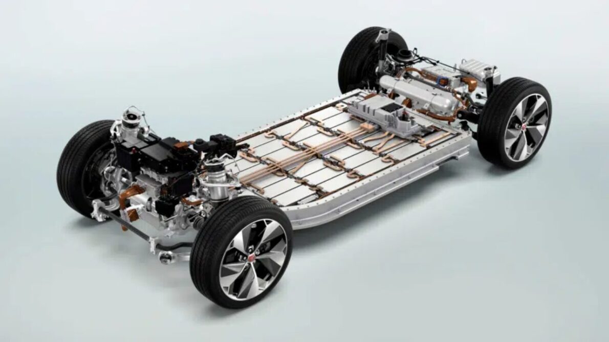 Re-Teck, Energy Source e Lorene estão prontas para liderar a reciclagem de baterias de lítio no Brasil, atendendo o crescente mercado automotivo.