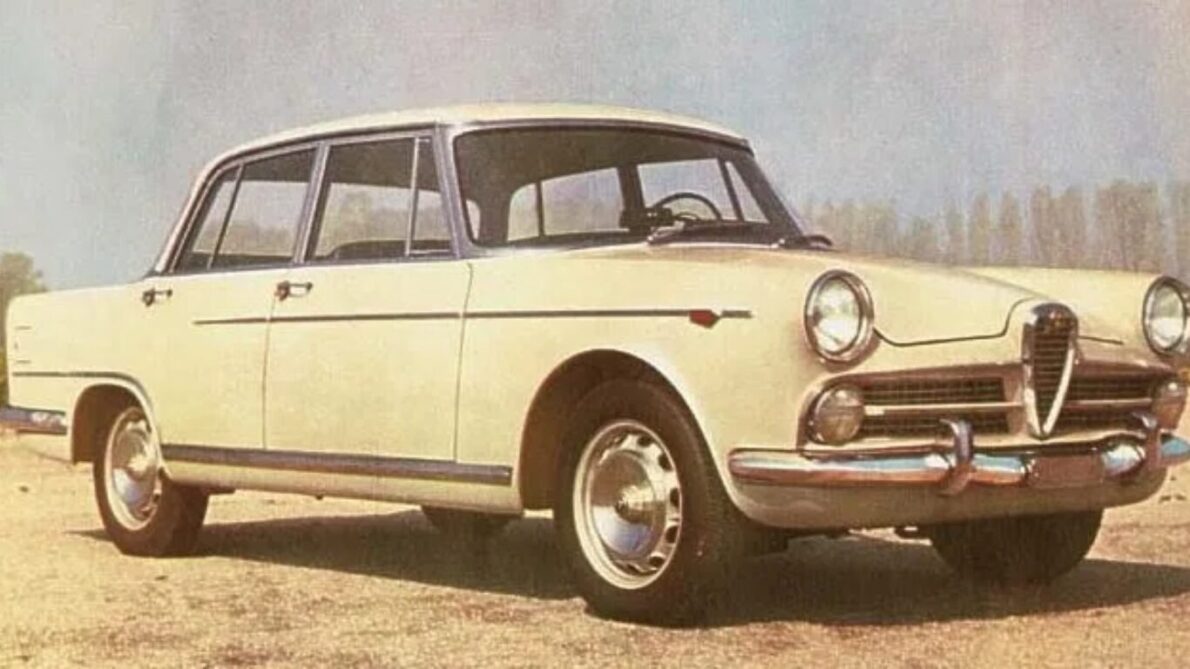 “carro”, “carro antigo”, “lecar”, “off-road”