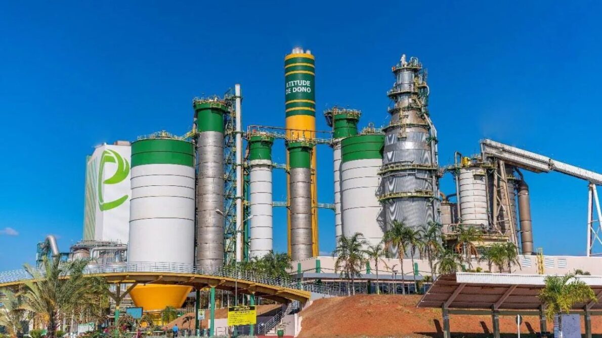 Eldorado Celulose abre vagas de emprego para diversos cargos, oferecendo oportunidades em um ambiente de trabalho inclusivo.