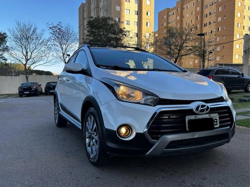 For less than 48 thousand reais, Hyundai's popular car, HB20X outperforms current models in the adventurous hatch category with consumption of 13.3 km/l with gasoline