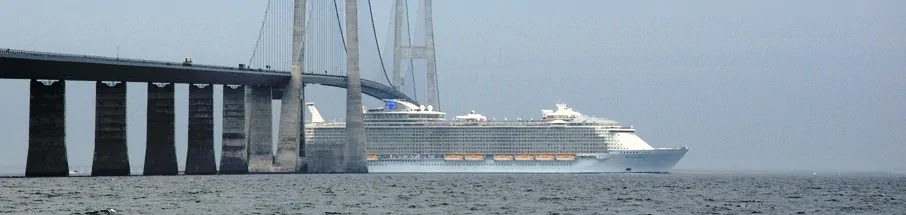 How Do The Largest Cruise Ships In The World Manage To Pass Under Bridges Without Colliding? The Truth Is That They "Sink" On Purpose!