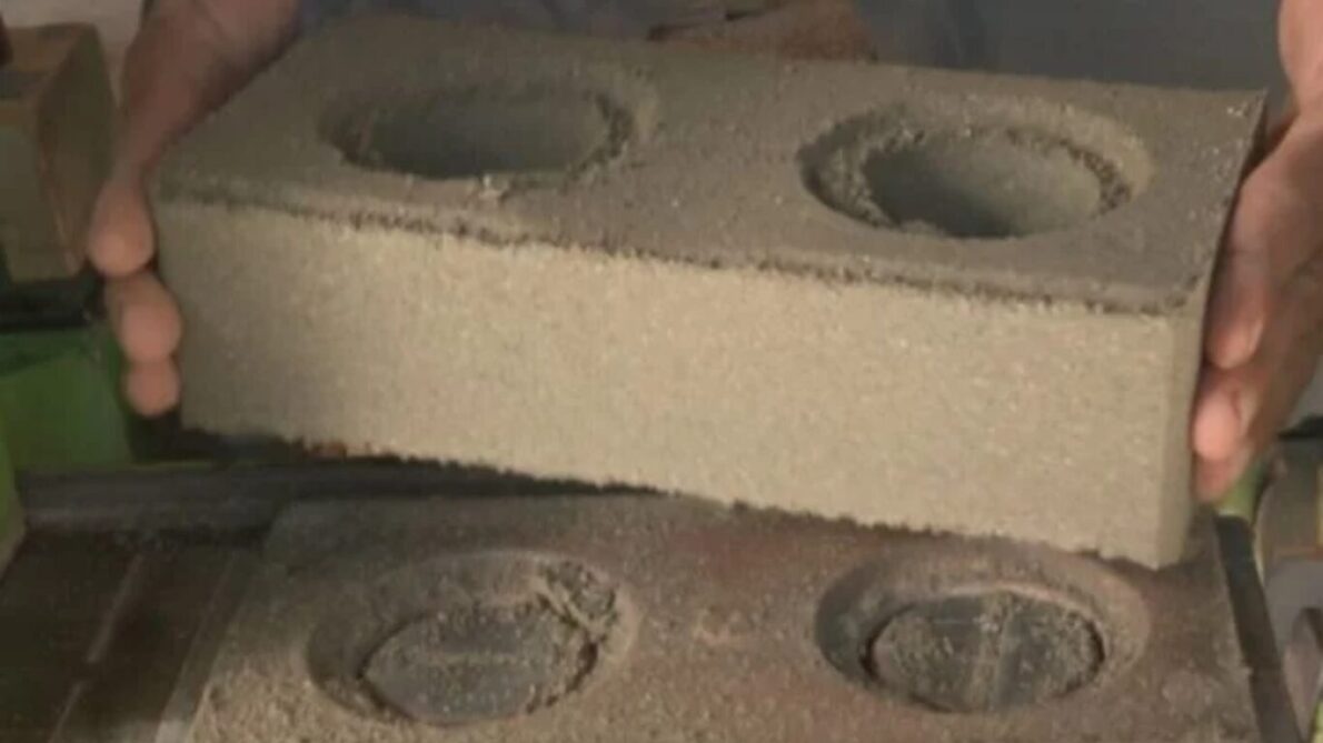 “ecological brick”, “shell brick”, “civil construction”