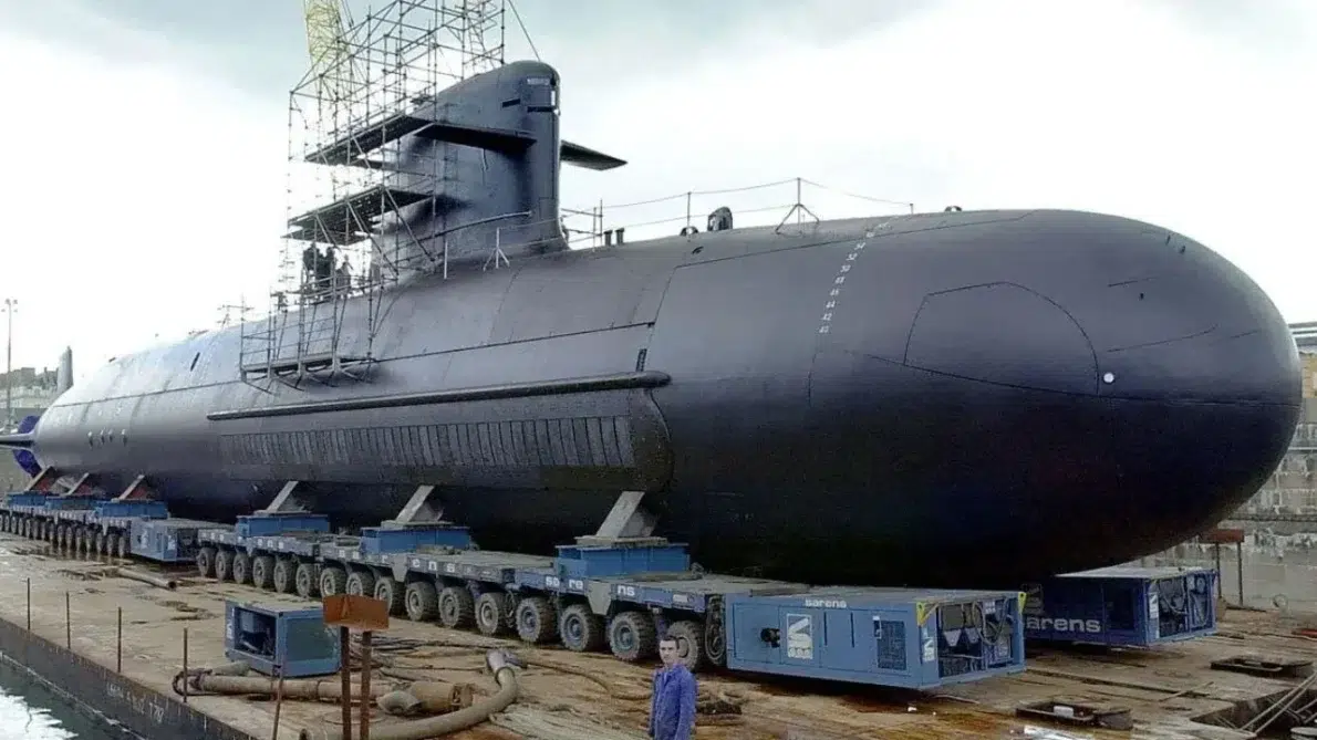 Nuclear submarine, China, India, nuclear weapons