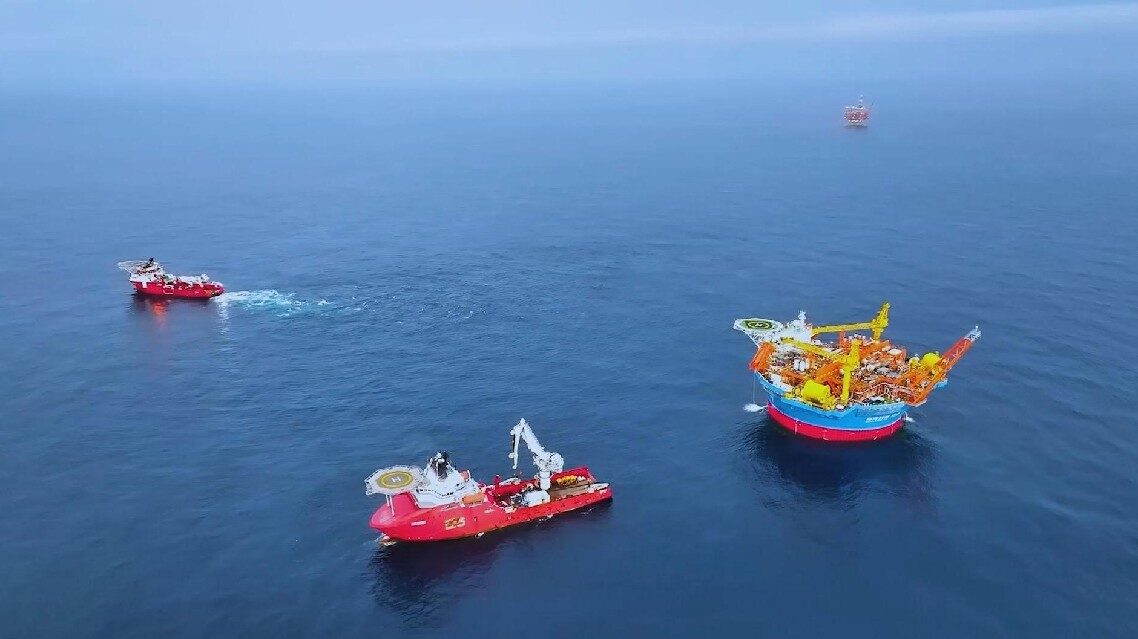 Oil fields, and oil and gas extraction