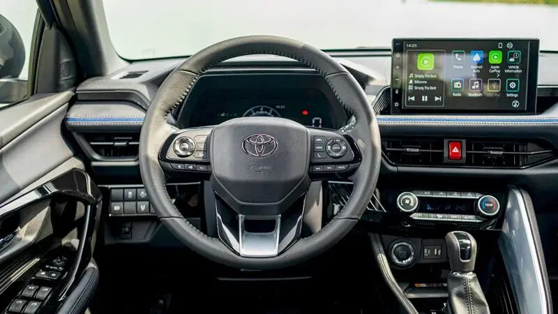 Toyota Yaris Cross arrives in Brazil in 2025 promising to rival Honda HR-V and Volkswagen T-Cross, with hybrid versions and flex engine. (Image/ disclosure)