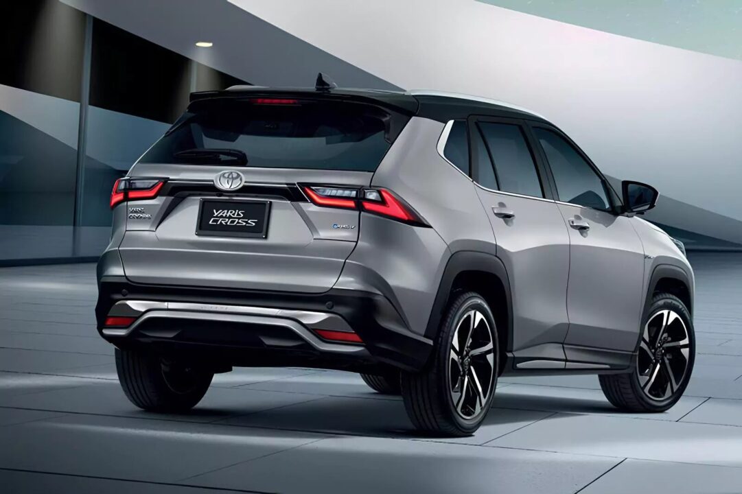 Toyota Yaris Cross arrives in Brazil in 2025 promising to rival Honda HR-V and Volkswagen T-Cross, with hybrid versions and flex engine. (Image/ disclosure)