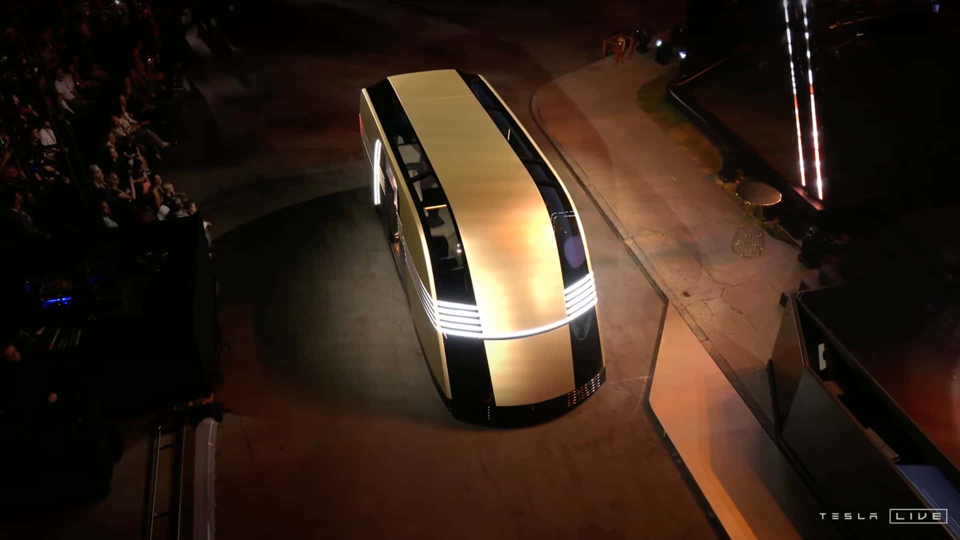 Robovan: Tesla apresenta ônibus elétrico autônomo com 20 lugares, sem volante ou pedais e assusta a indústria automotiva global 