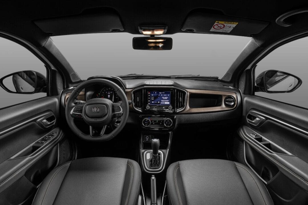 Fiat Strada launches special version Tributo 125 with exclusive items. (Image/ disclosure)