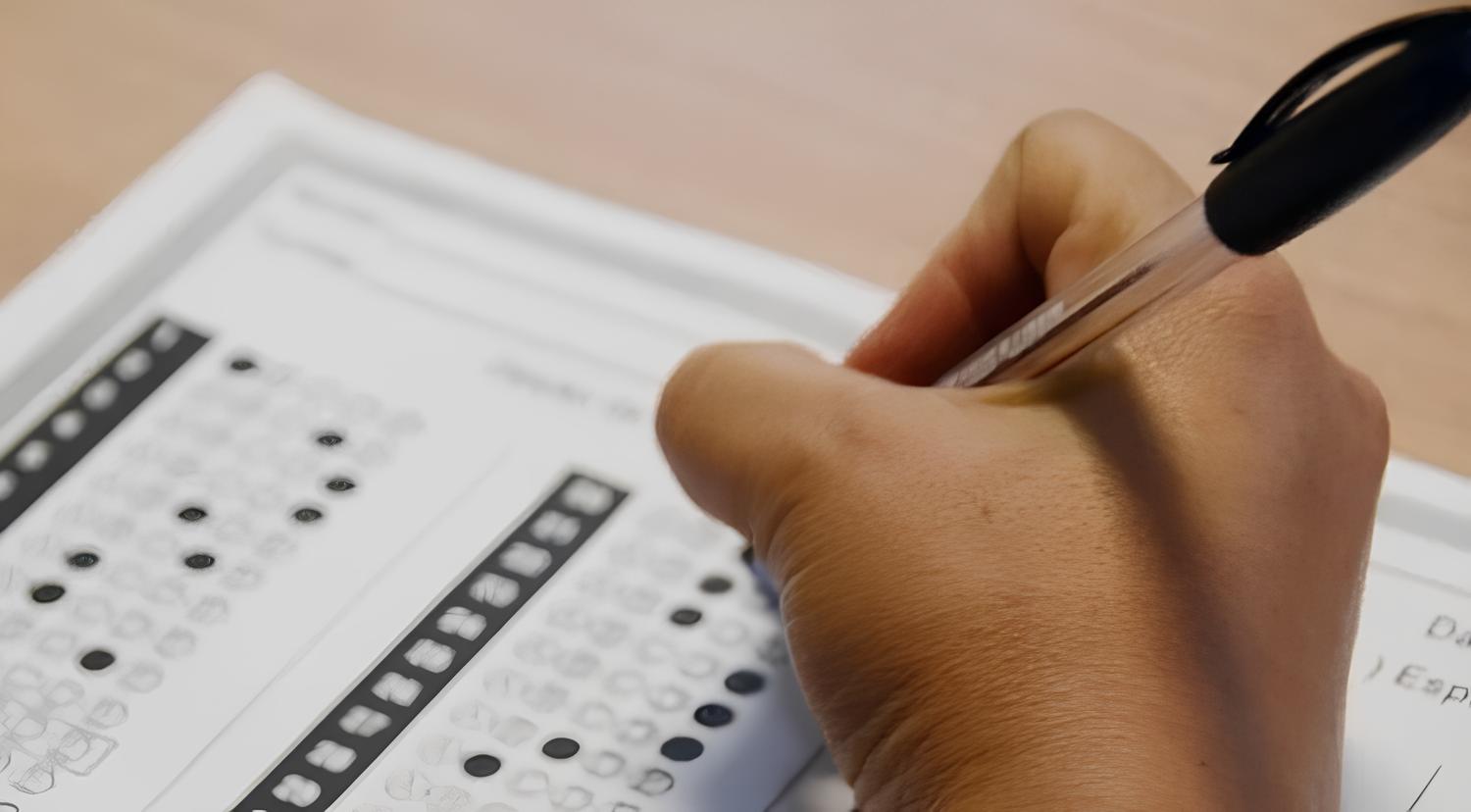 Prefeitura abre processo seletivo com remuneração de R$ 8.000 para preencher 164 vagas em cargos de Motoristas, Eletricista, Operador de máquinas, Vigilante e mais! 