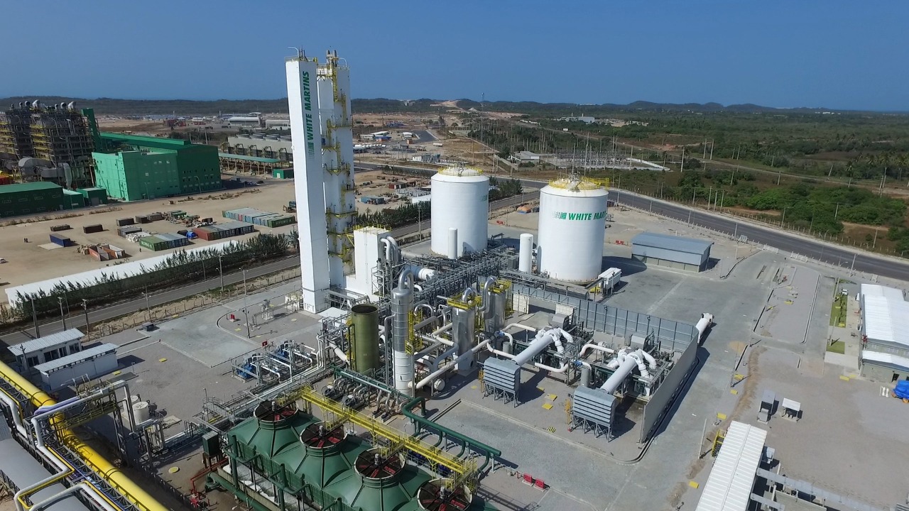 Trabalhe na White Martins! Empresa abre vagas de emprego para Assistentes, Motoristas, pessoas sem experiência, Técnicos e outras funções exigindo apenas nível médio completo!