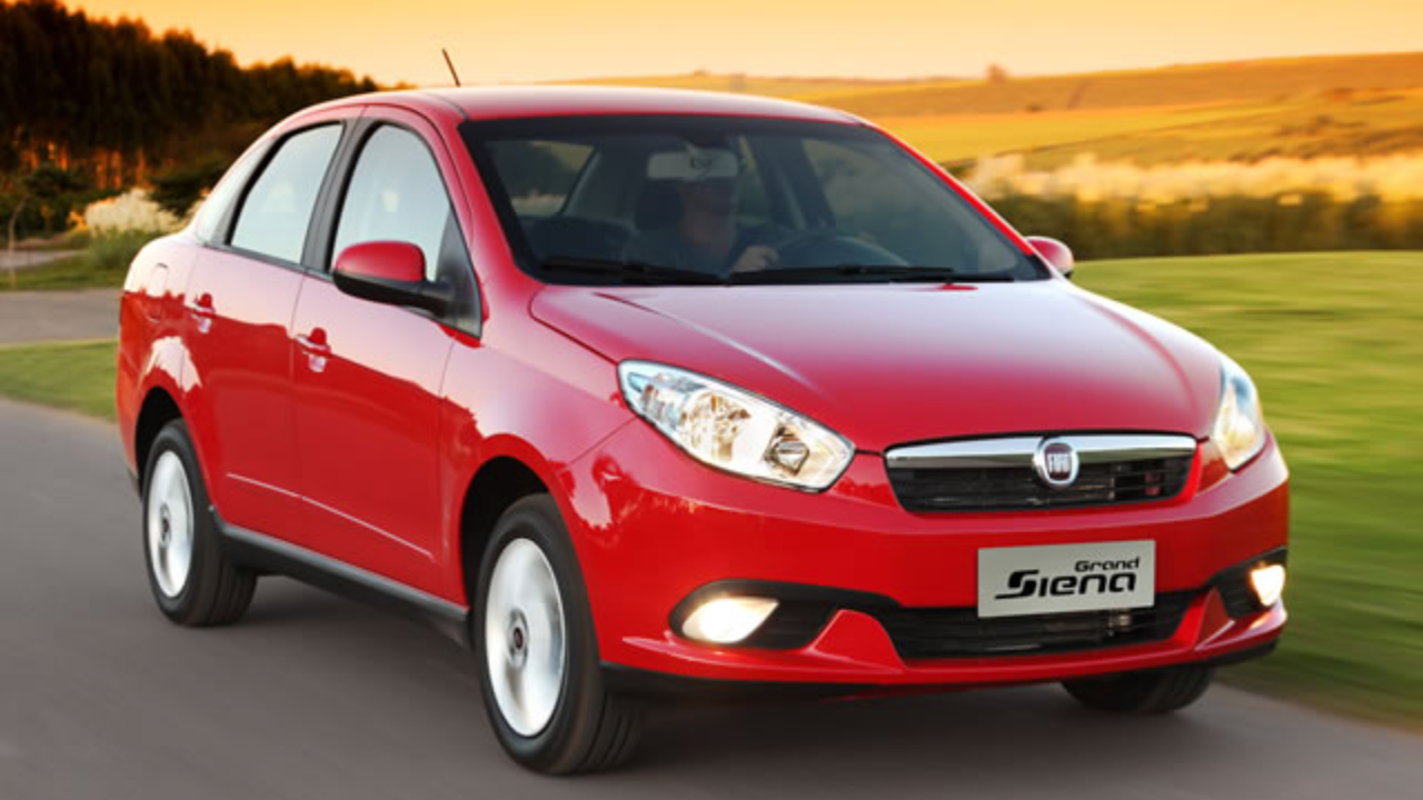 O Fiat Grand Siena 1.4 Flex é um carro eficiente com bom desempenho, economia de combustível e conforto para o dia a dia e viagens longas.
