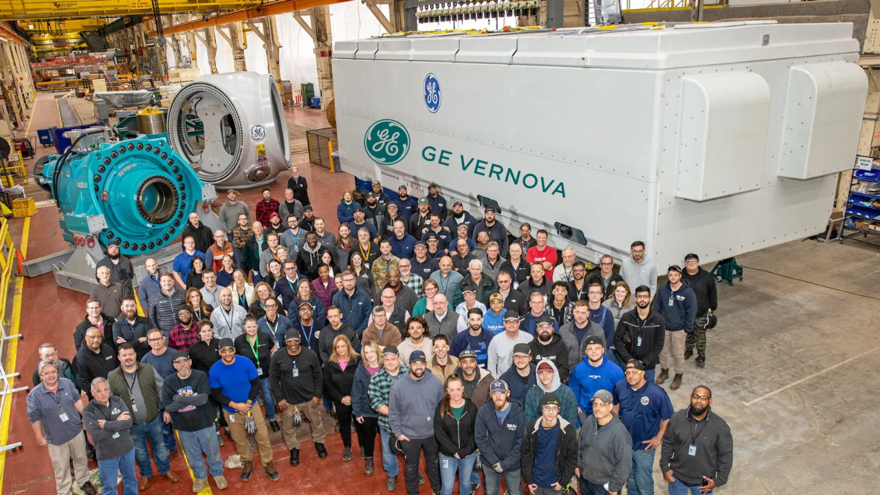 Fechamento da fábrica de pás eólicas da GE Vernova em Pernambuco irá impactar a economia local e o setor eólico.