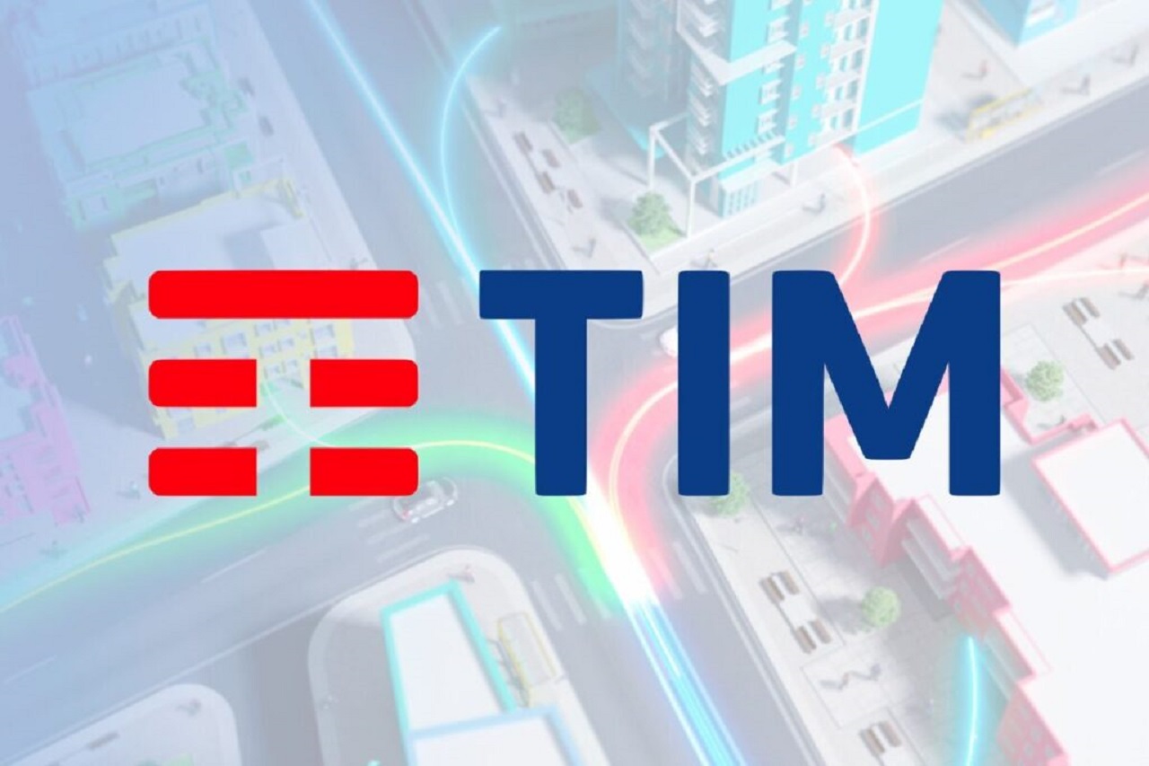 Vaga home Office aberta com salário de R$ 2.476 + vale transporte, seguro de vida e outros auxílios para atuar com Atendimento ao Cliente na operadora TIM precisando apenas ter ensino médio completo 