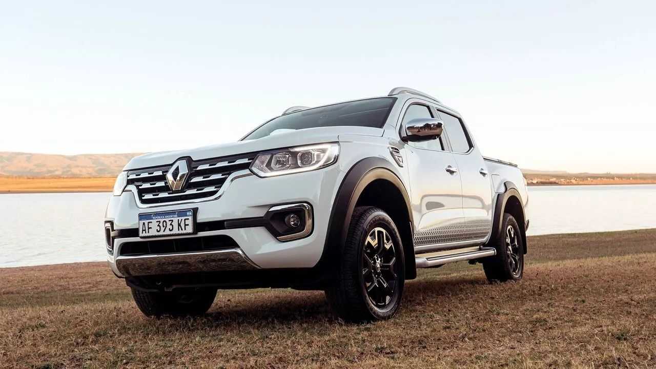 Renault Alaskan está fora dos planos no Brasil e será descontinuada na Argentina; picape baseada na Nissan Frontier se despede do mercado sem nunca estrear por aqui oficialmente