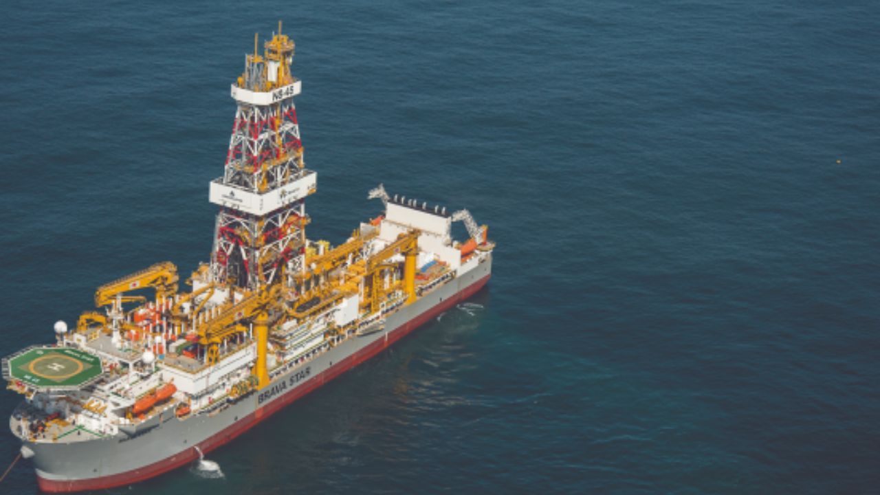 Brava Star atinge novo recorde de profundidade no pré-sal com poço Monai