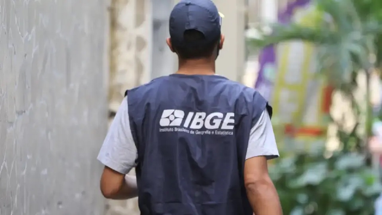 Processo seletivo do IBGE terá dois editais com 9,5 mil vagas temporárias para recenseadores e agentes de pesquisas