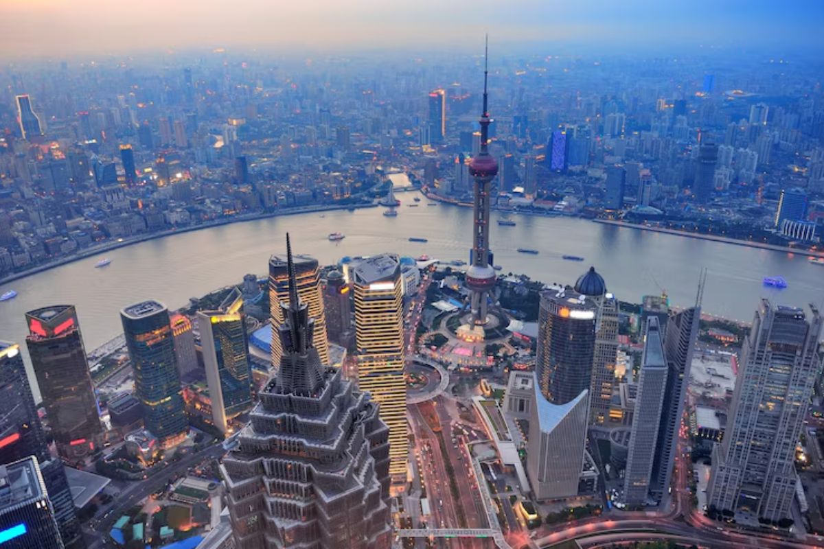 A megametrópole que afunda sem parar porque sugaram tanta água debaixo dela que o chão ficou oco