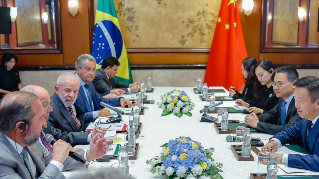 MME, Windey Energy Technology Group e o SENAI CIMATEC firmam parceria para impulsionar energias renováveis e armazenamento no Brasil.