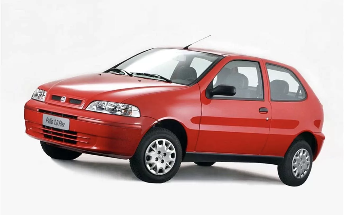 Palio 2006 Mesmo com mais de uma década de uso, o Fiat Palio 2006 ainda atrai compradores pela economia e manutenção acessível. Para quem pretende financiar o modelo, simular diferentes valores de entrada — como 20%, 30% e 50% — ajuda a entender como as parcelas se ajustam ao bolso.