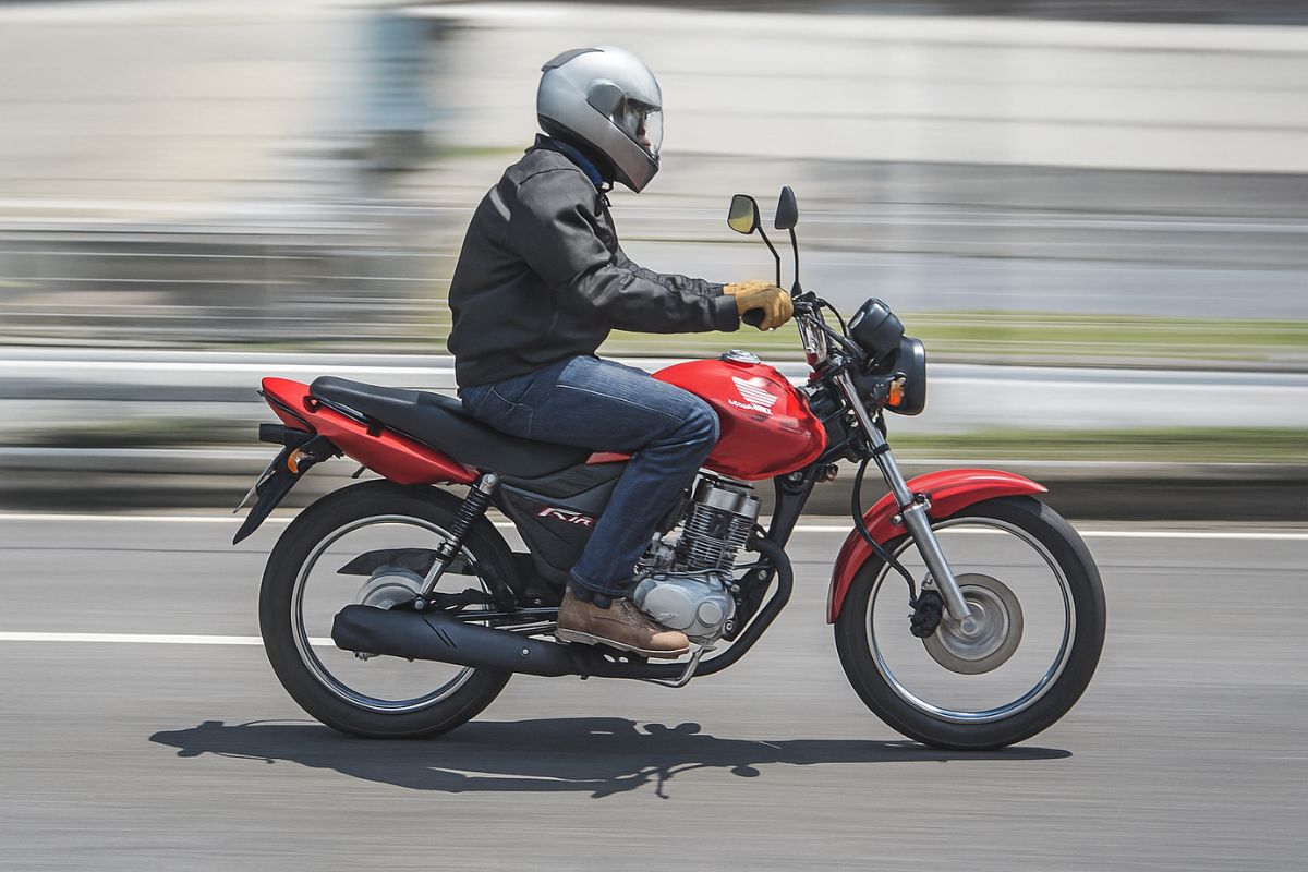 A CG com Estilo Esportivo que Enganou uma Geração: A Verdade Sobre o Motor da Fan 2009-2010