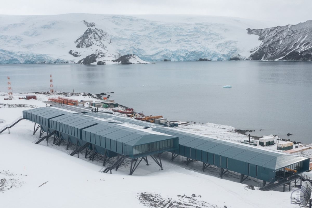 A base brasileira na Antártida: A logística para manter o Brasil no continente mais isolado do mundo