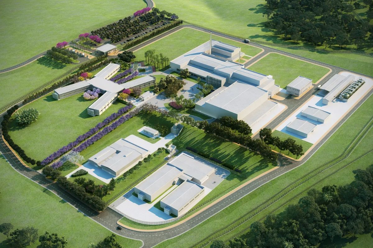 Brasil retoma mineração em uma das maiores reservas de urânio do mundo para abastecer seu novo reator multipropósito brasileiro e buscar autossuficiência.